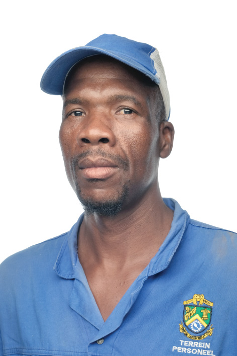 Mnr Frennie Makweoane